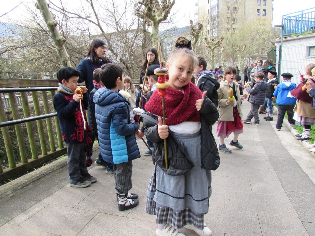 Urdelarderok ireki ditu inauteriak