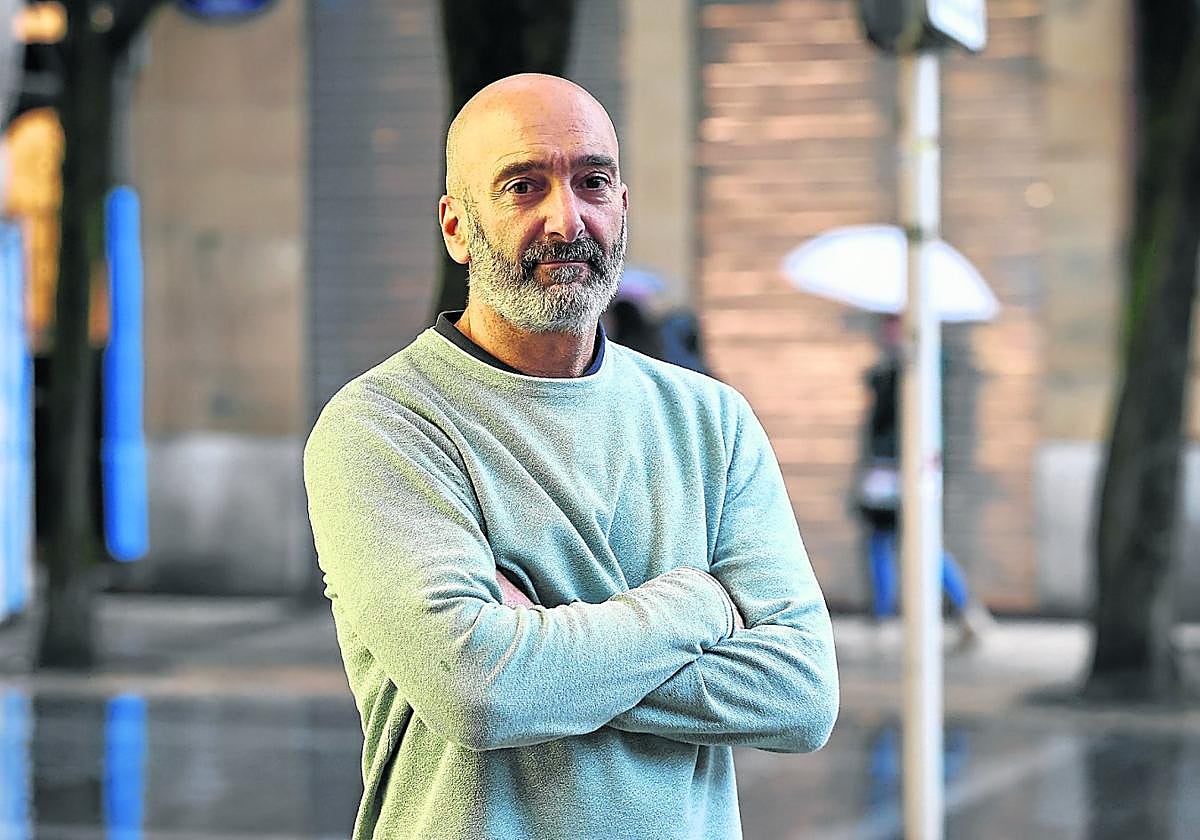 Andoni Azurmendi, en las calles de San Sebastián.