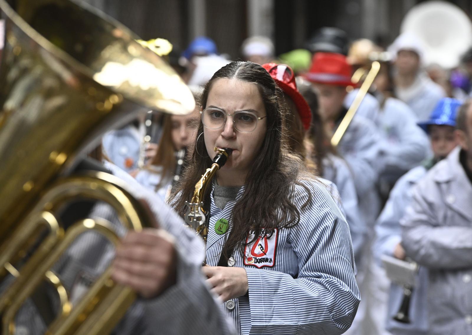 Tolosa vibra con los carnavales