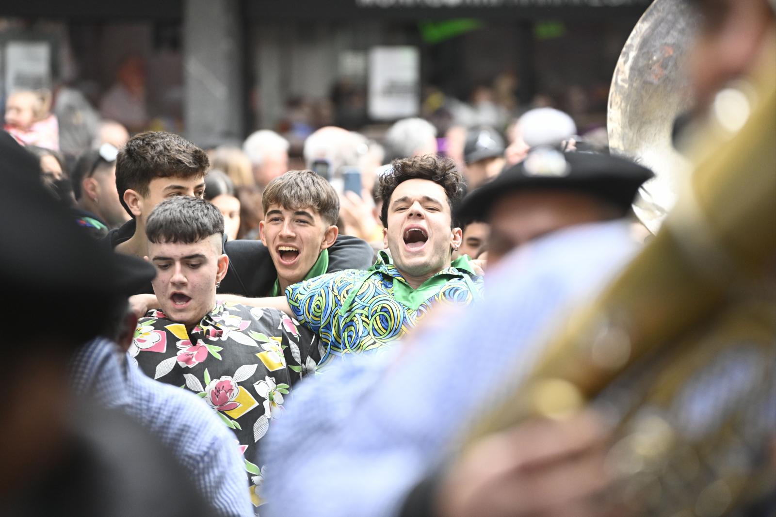 Tolosa vibra con los carnavales