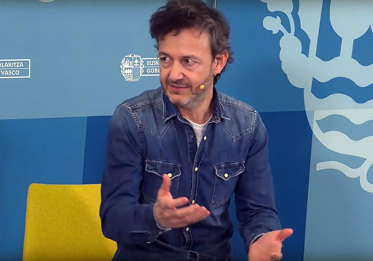 Pablo Benegas durante la presentación de su libro 'Memoria' en Gogora.