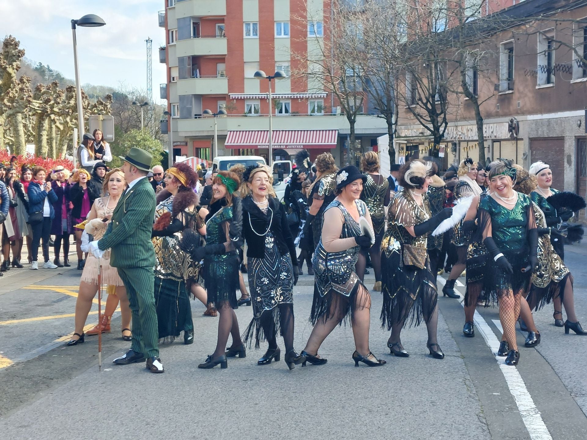 Donibane revive los felices años veinte este Carnaval