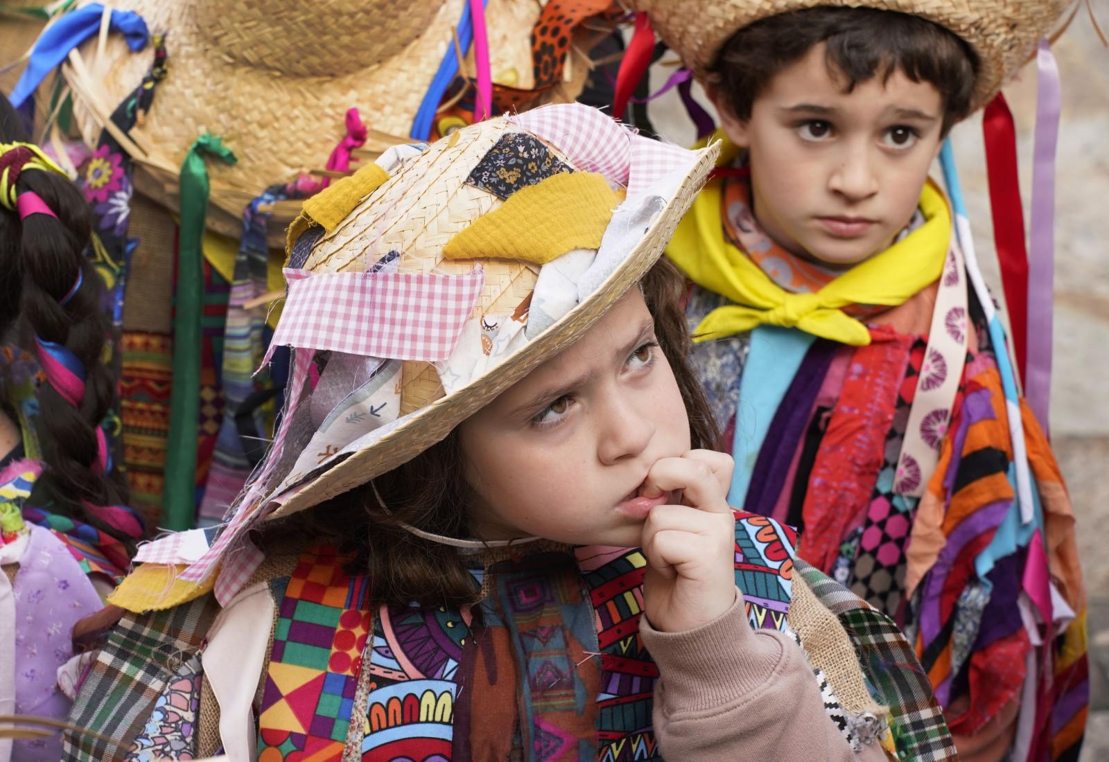 Los txikis de Lezo disfrutan al sol de los Carnavales