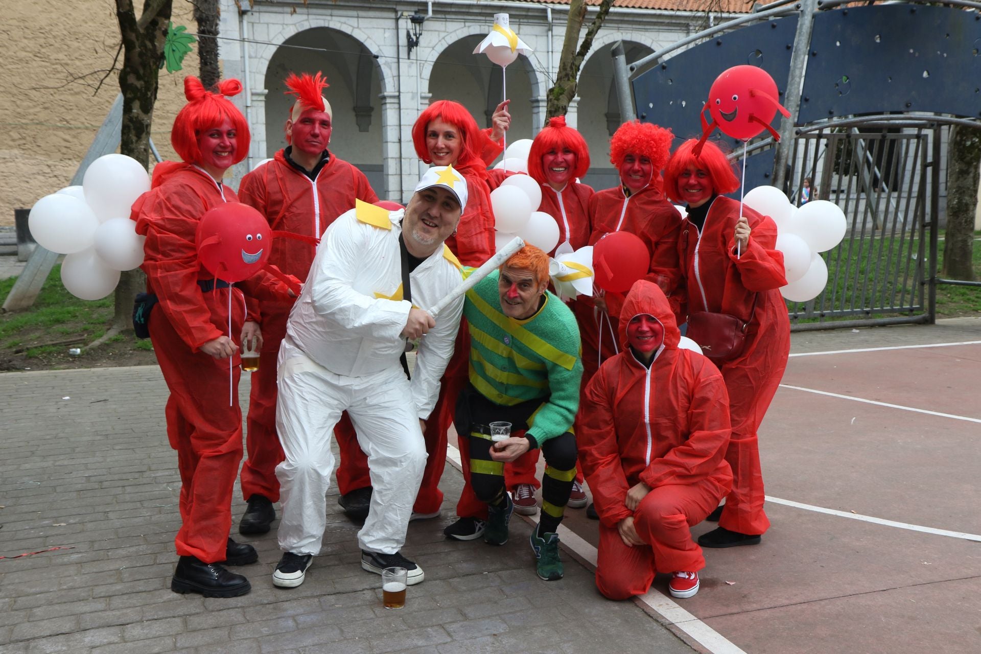 Debabarrena celebra los carnavales en cuadrilla