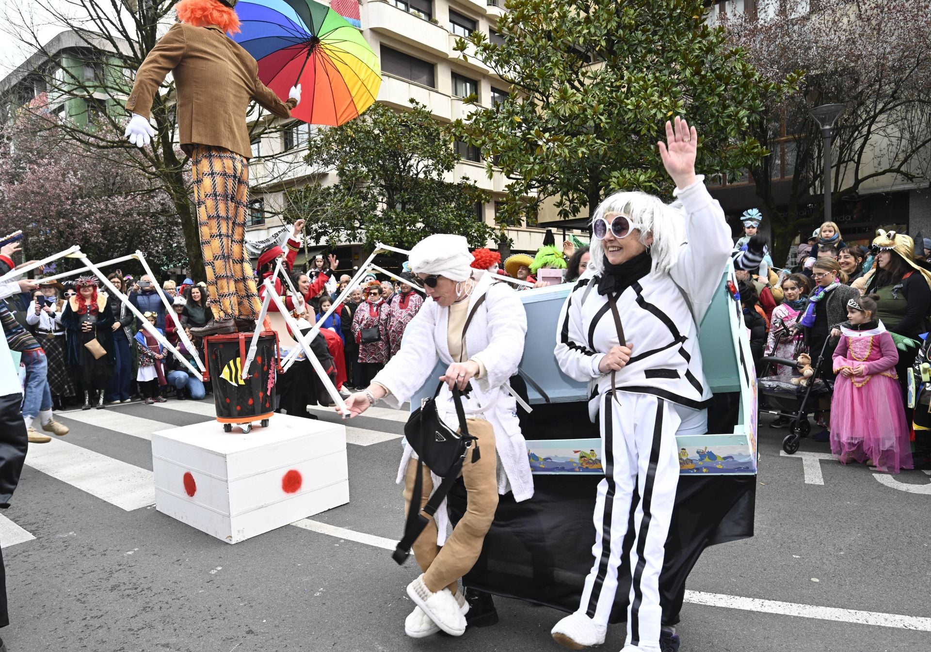 La barandilla de la Concha en Tolosa gracias al Carnaval