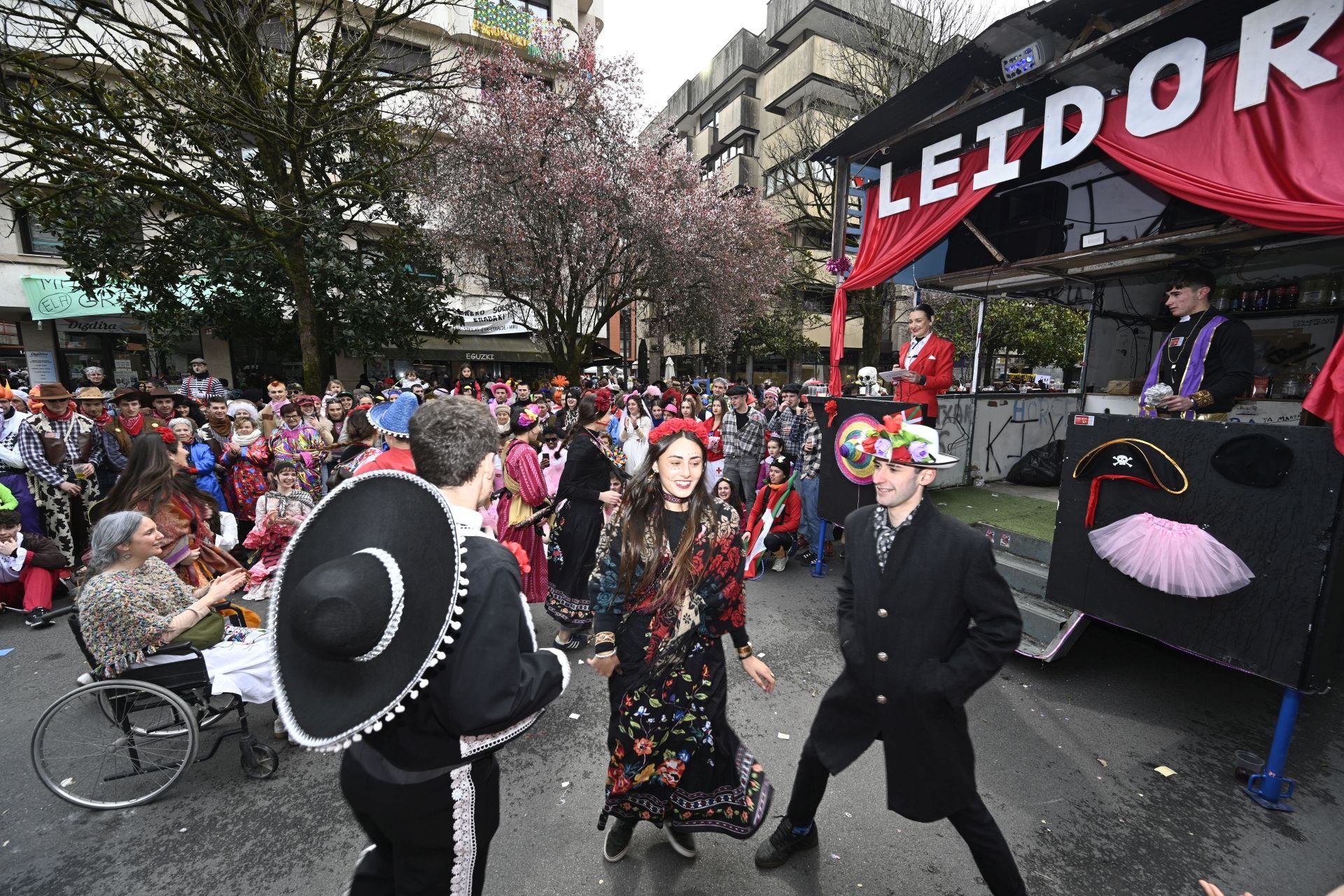 La barandilla de la Concha en Tolosa gracias al Carnaval