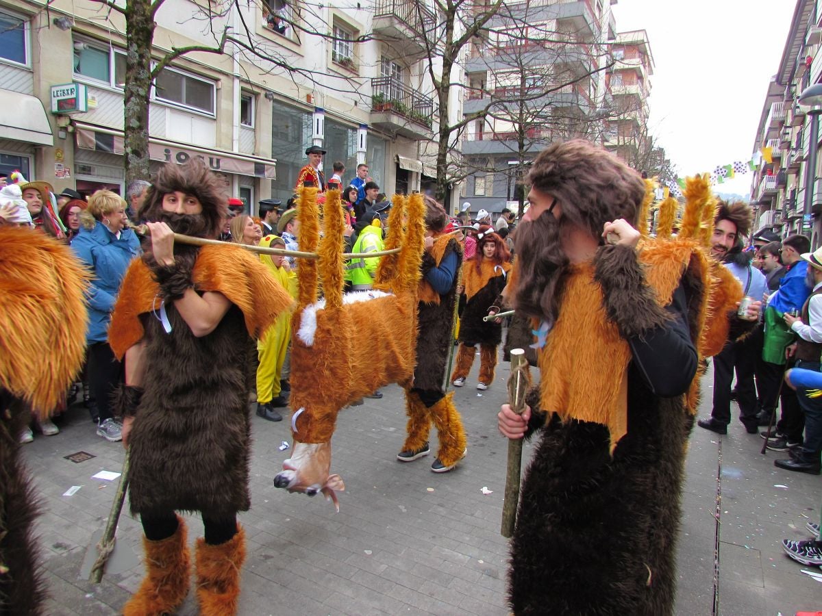 Aretxabaleta desbordó imaginación en el domingo de Carnaval