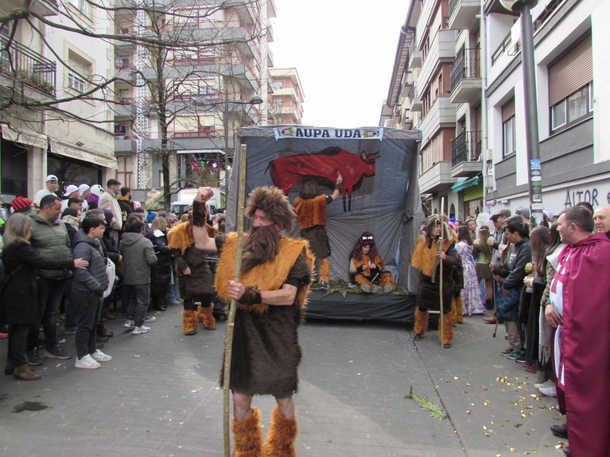 Aretxabaleta desbordó imaginación en el domingo de Carnaval