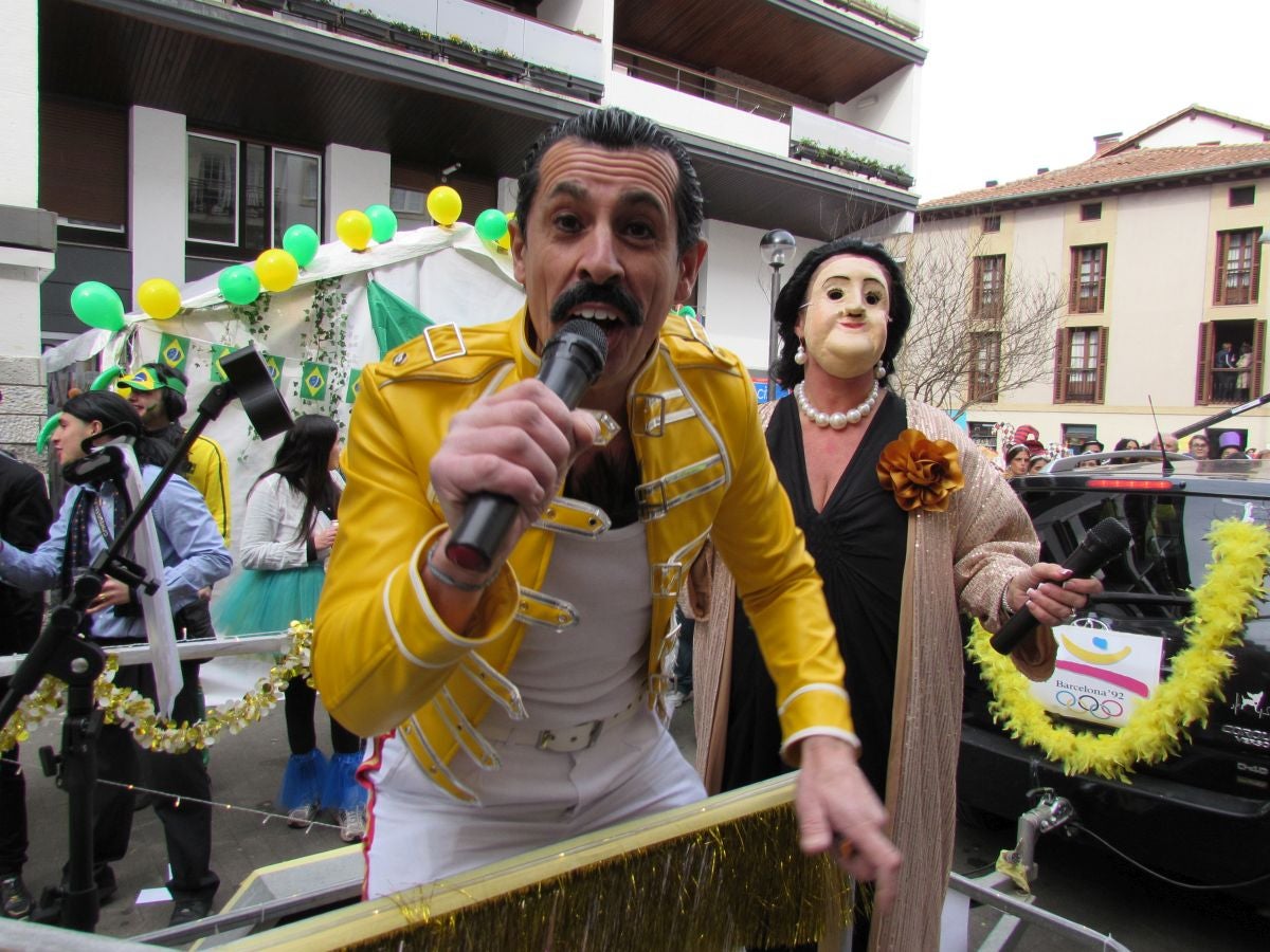 Aretxabaleta desbordó imaginación en el domingo de Carnaval