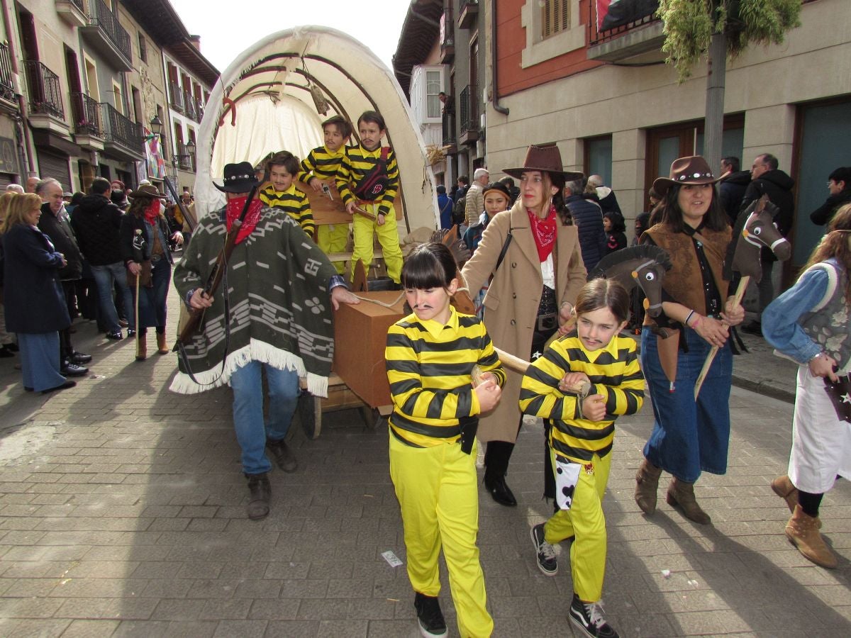 Aretxabaleta desbordó imaginación en el domingo de Carnaval