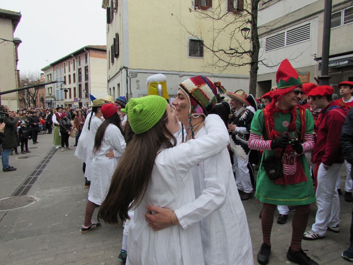 Aretxabaleta desbordó imaginación en el domingo de Carnaval