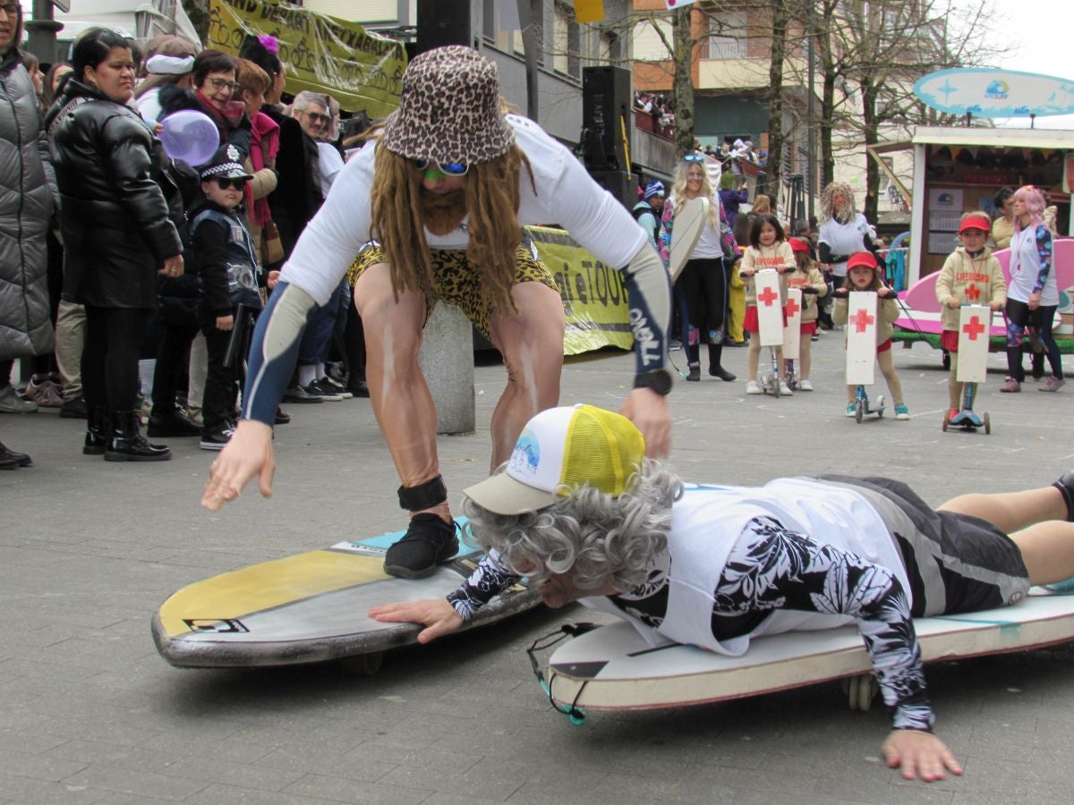 Aretxabaleta desbordó imaginación en el domingo de Carnaval