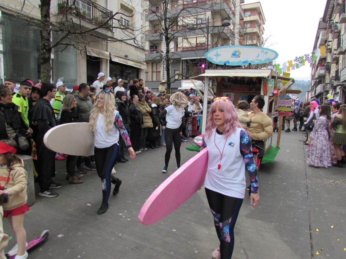 Aretxabaleta desbordó imaginación en el domingo de Carnaval