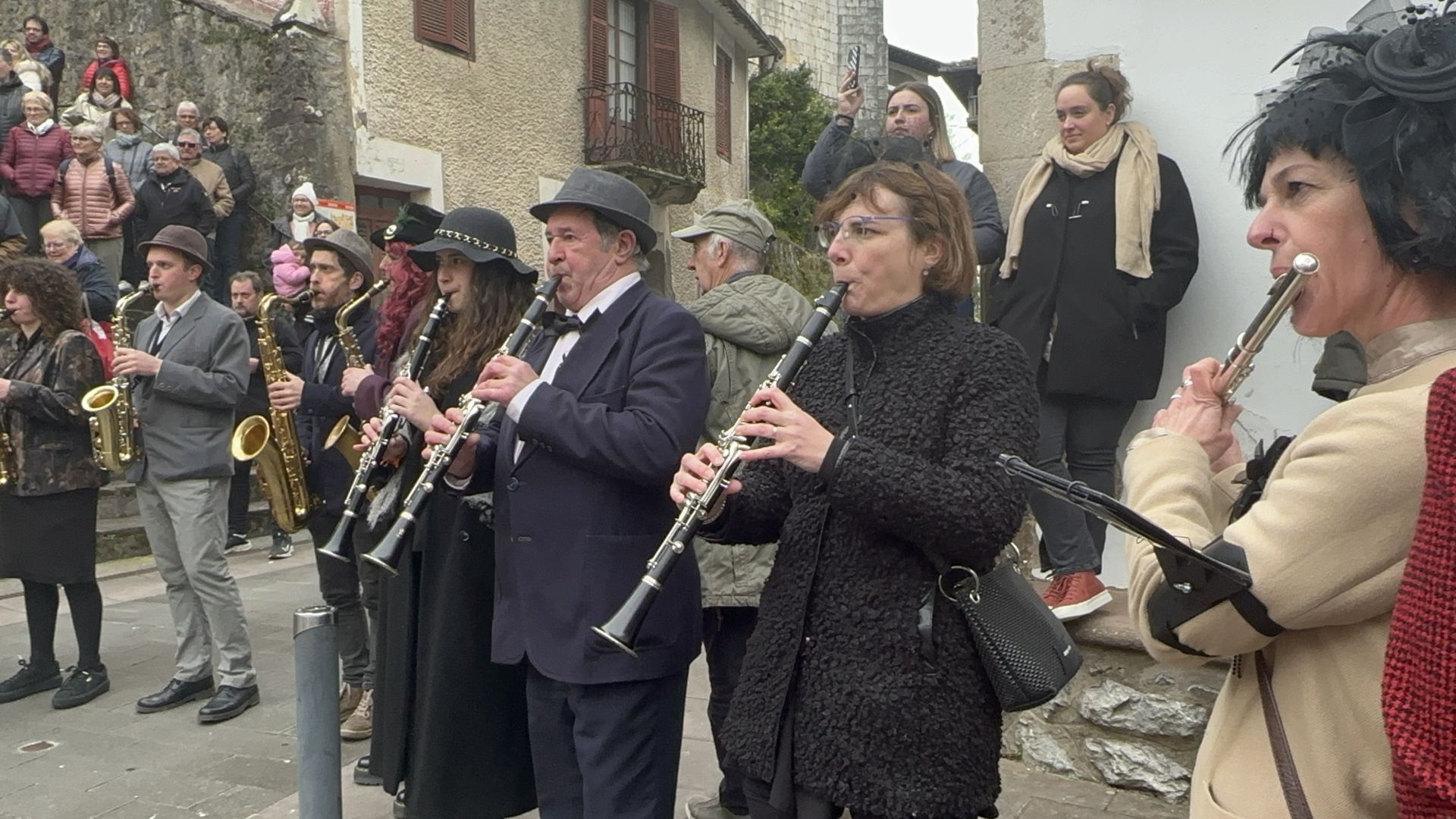 Multitudinario Carnaval en Bera