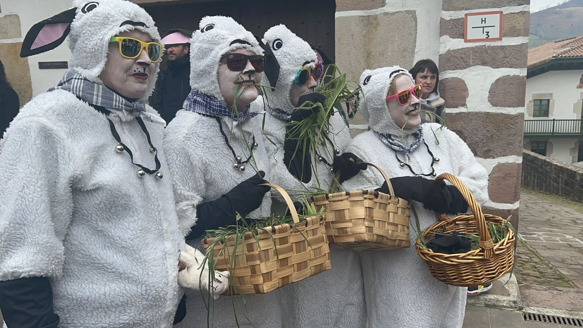 Multitudinario Carnaval en Bera