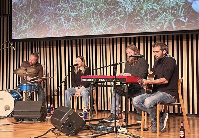 Actuación de Morgan en el auditorio del BCC.