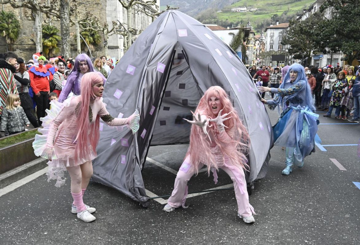 Remate festivo de los carnavales de Tolosa
