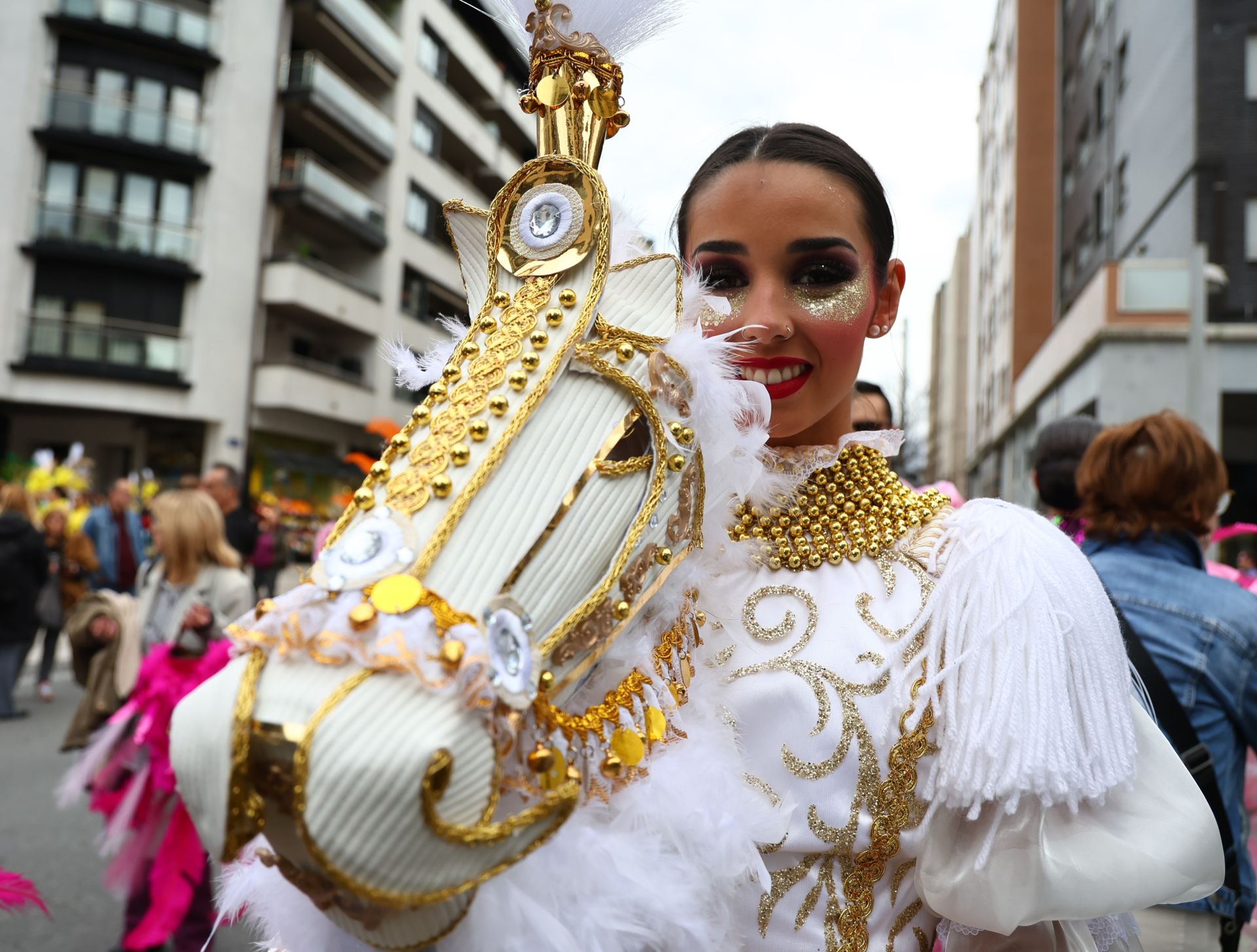 Las imágenes del desfile de carnaval en Riberas de Loiola