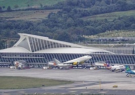 Loiu se queda hoy sin conexión aérea con Alemania por una huelga de 24 horas