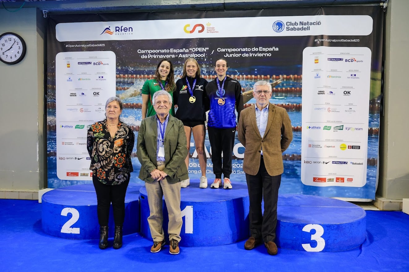 Nahia Garrido Triumphs in Spanish Swimming Championship: Beyond Virtual Assistance