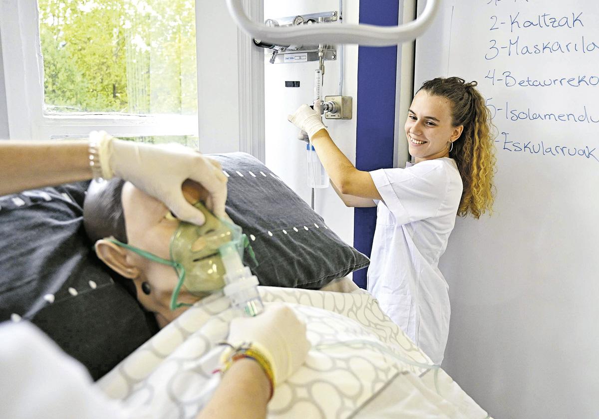 La FP adelanta a la universidad y se convierte en la formación más buscada por las empresas