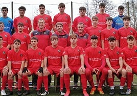 Los juveniles se han marcado el objetivo de subir de Primera a Preferente para la próxima campaña.