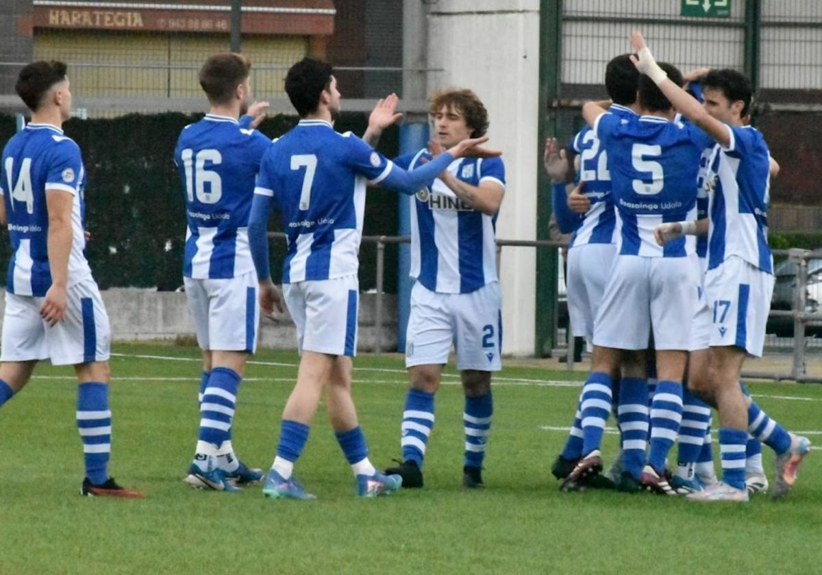 Un 4-0 para despejar dudas y recuperar sensaciones de camino al ascenso