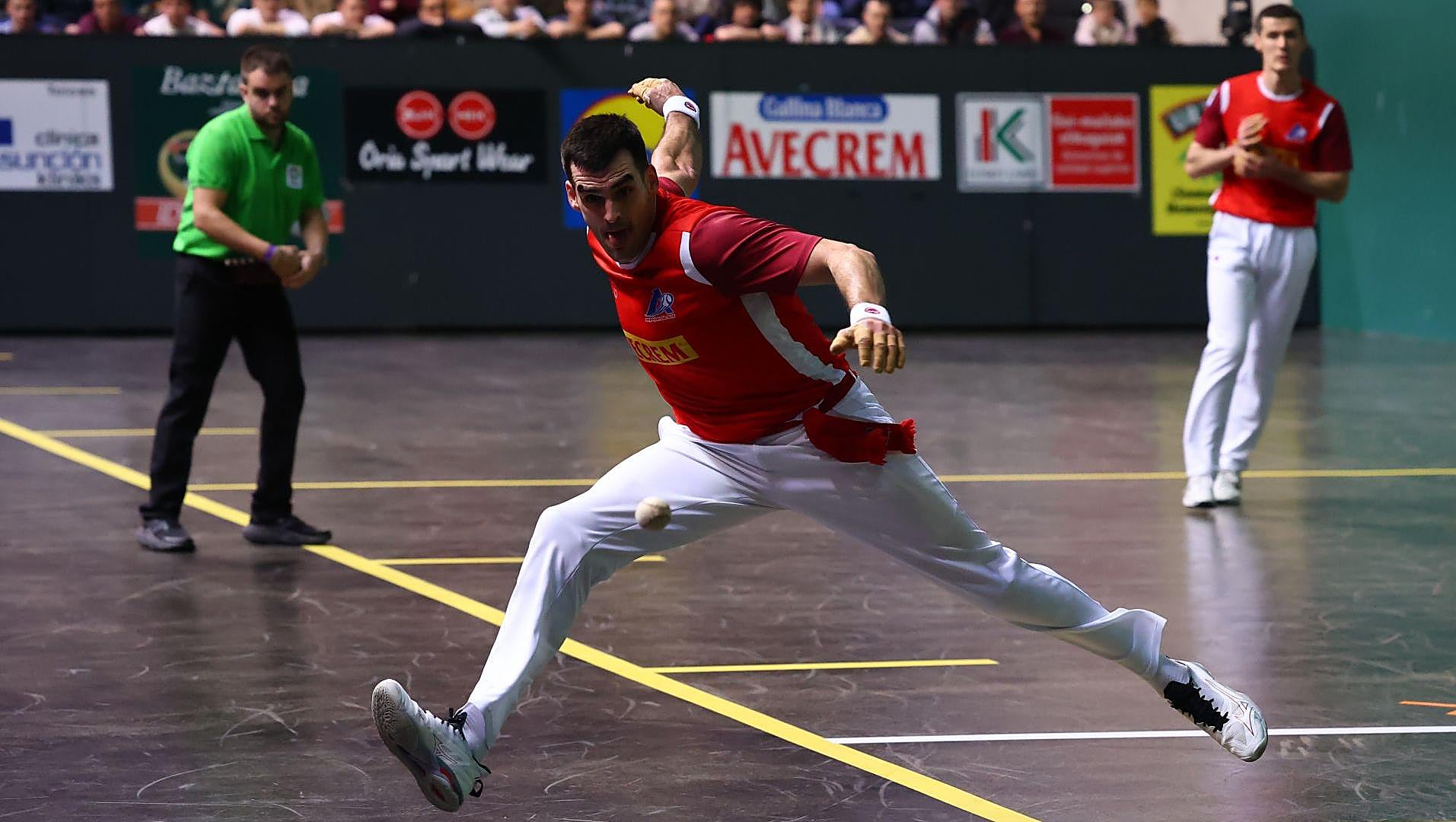 Ezkurdia: Azkoitia Manomanista Win & Couples Txapela Bid