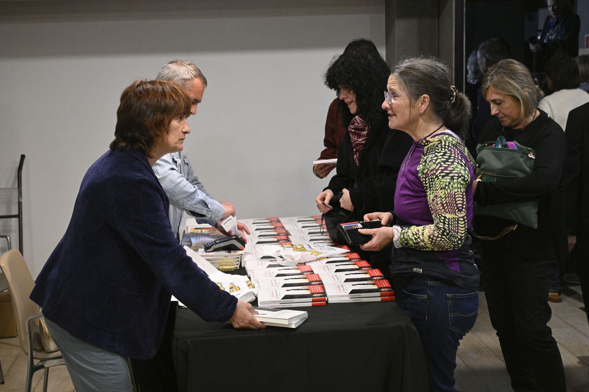 Mikel Ayestaran presenta su libro &#039;Historias de Gaza. La vida entre guerras&#039;