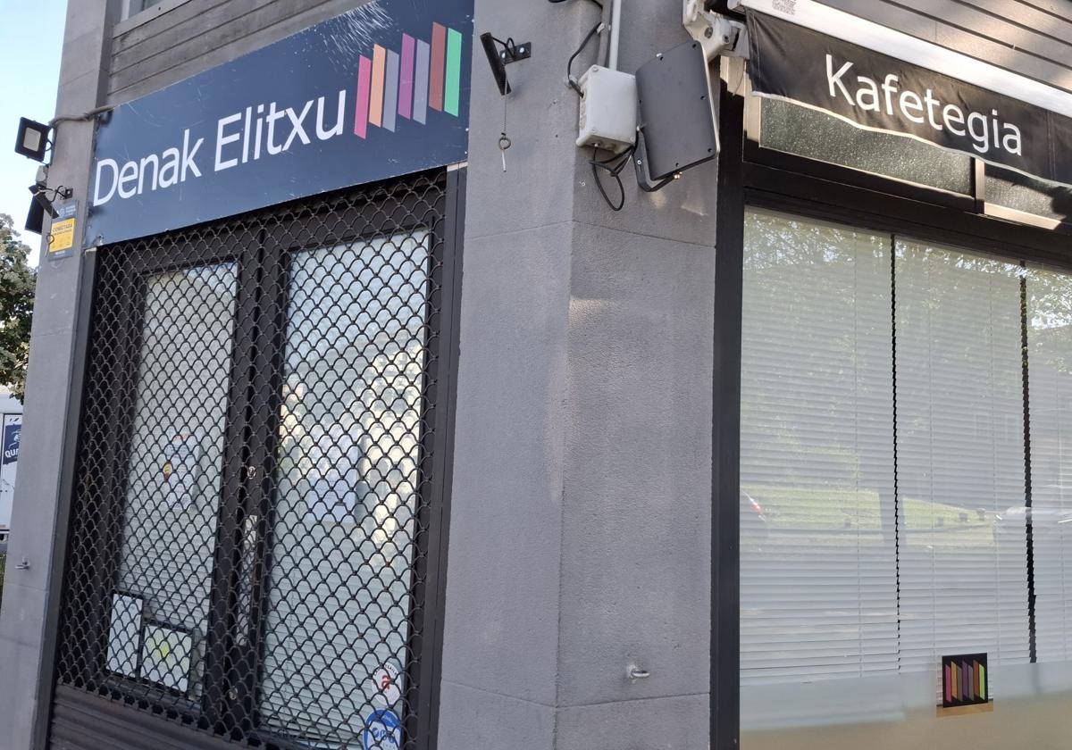 Un nuevo establecimiento hostelero de Irun baja la persiana: «Me llevo mucho más de lo que esperaba»