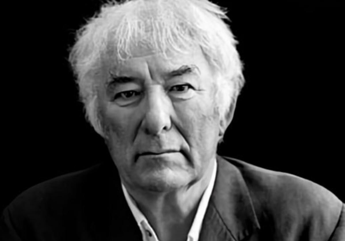 Seamus Heaney poeta irlandarraren poesia lana irakurri eta aztertuko da asteazken honetan, Dinamoan