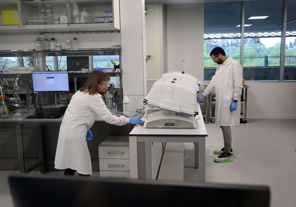 Laboratorio de una empresa en Donostia.