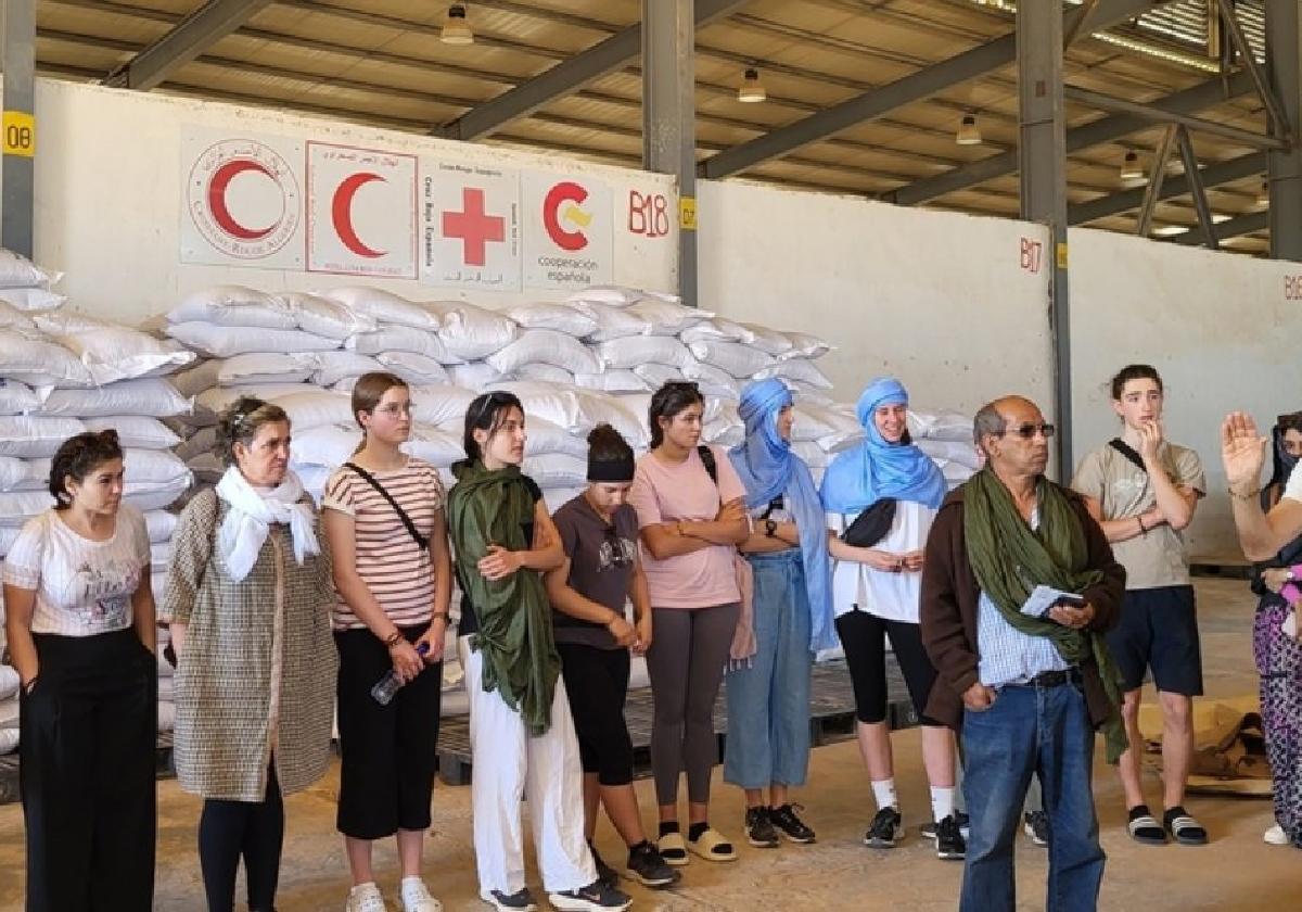 Entregado el material donado por asociaciones de Azkoitia a los campos de refugiados saharauis