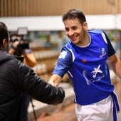 Darío, en una elección de material.