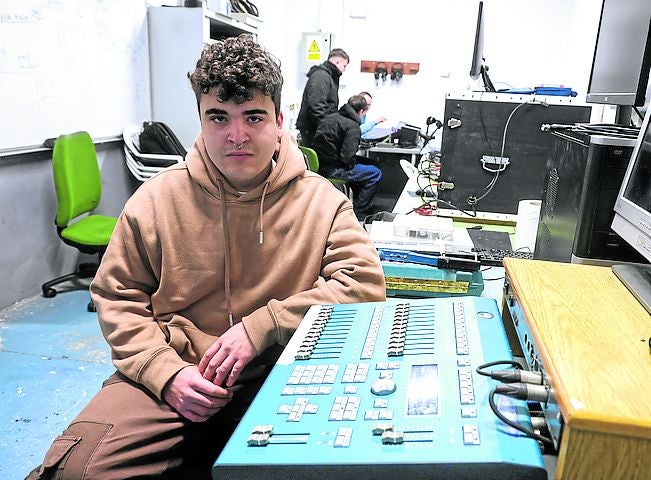 «Me gustaría ser guionista o dirigir mis guiones» 