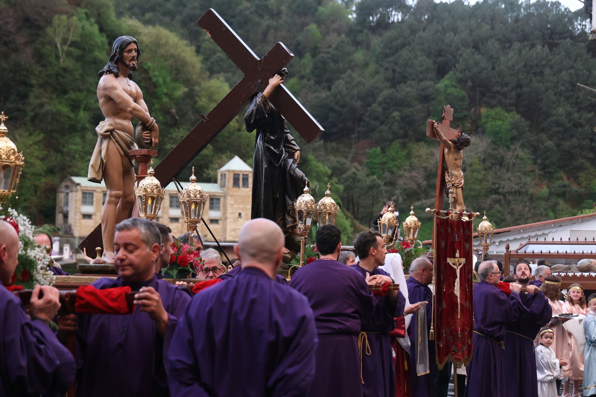 La procesión en Pasai Donibane