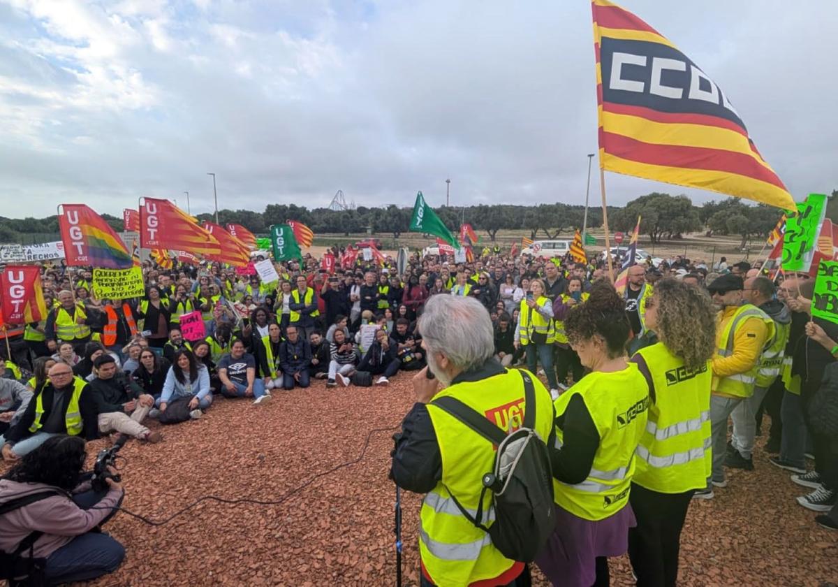 Nueva convocatoria de huelga en PortAventura para el puente de mayo tras suspender este sábado la venta de entradas