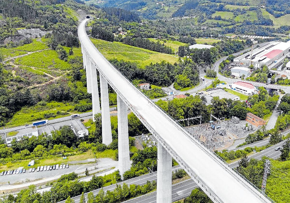 TAV, un recorrido con demasiadas curvas