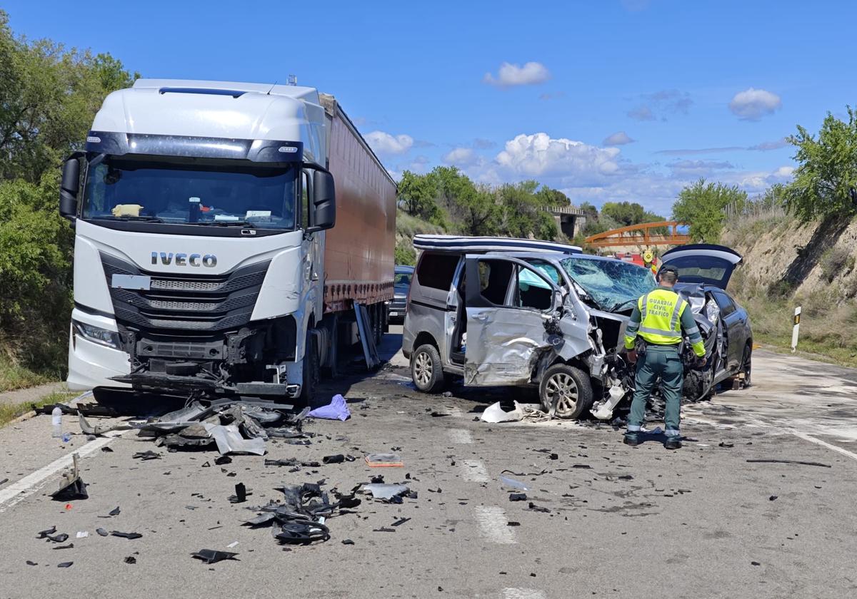 Un vecino de Amorebieta fallece en un accidente de tráfico en Barbastro, que deja cinco heridos más