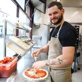 Rubén recién había regresado de Usera, en Madrid. Hasta la calle Tomás de Alba. En Astigarraga.