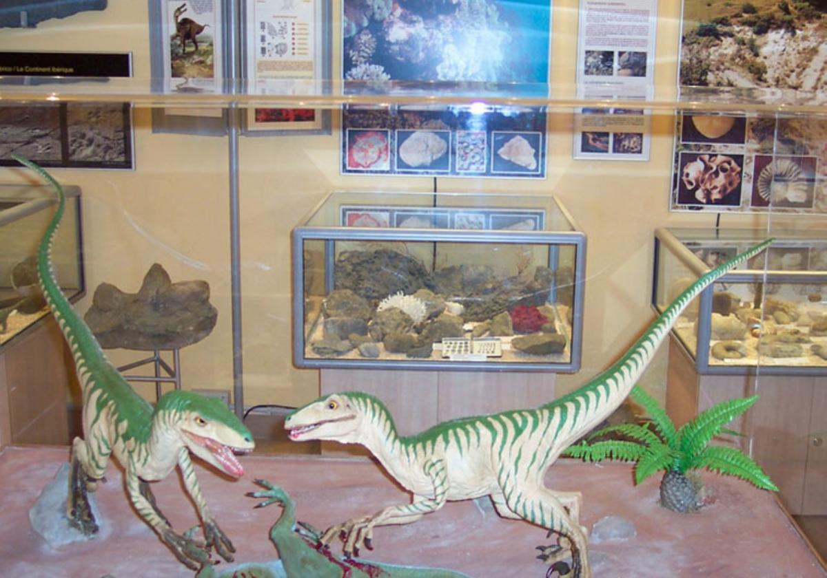 Luberri invita a conocer el mundo de los dinosaurios
