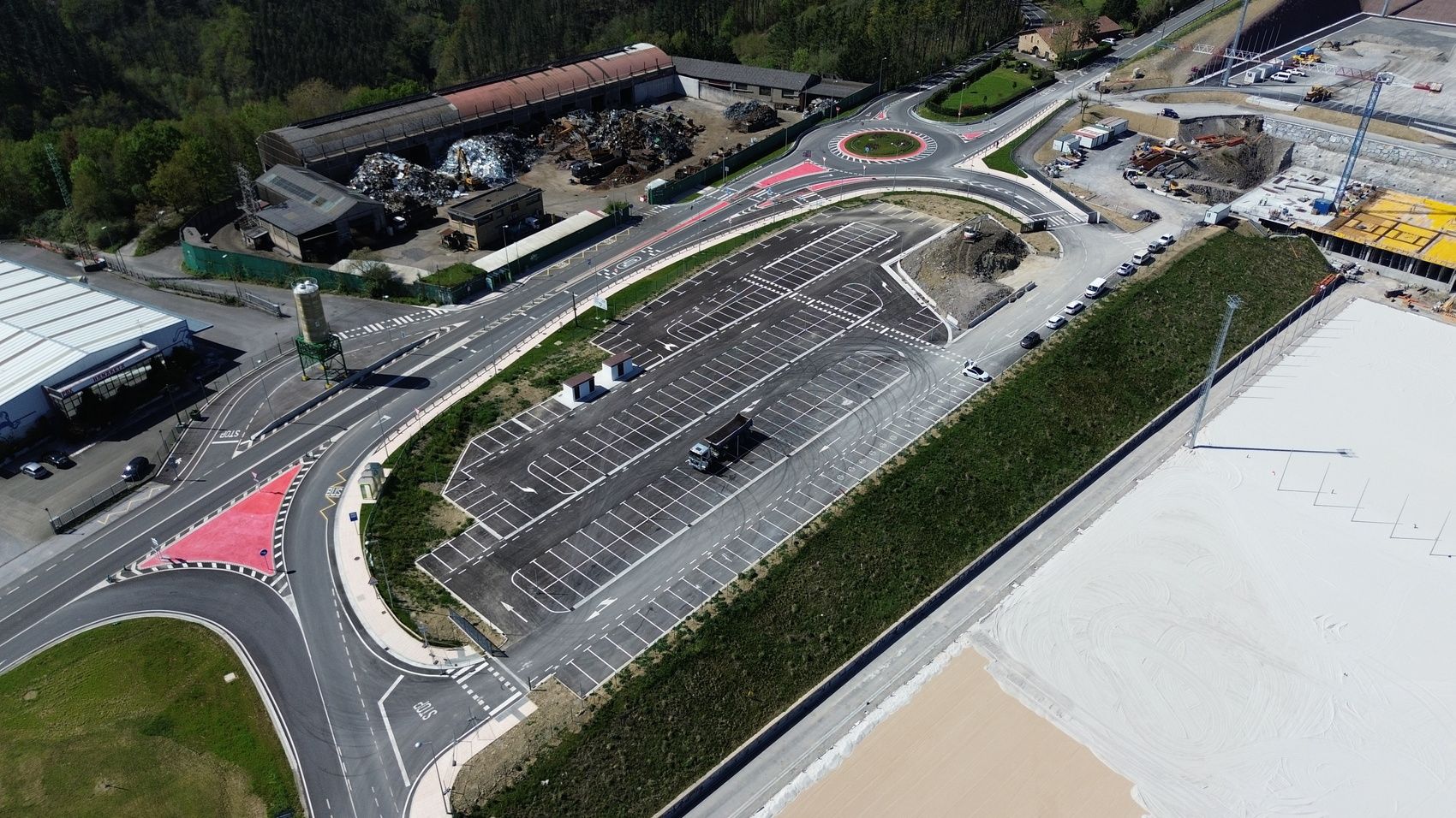 La ciudad deportiva de Areitio va tomando forma