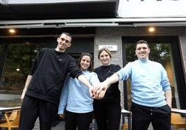 Mikel Toledo, Rocío Maeso, Amaia Rodríguez y Ander Rodríguez van de la mano en el proyecto Muina.