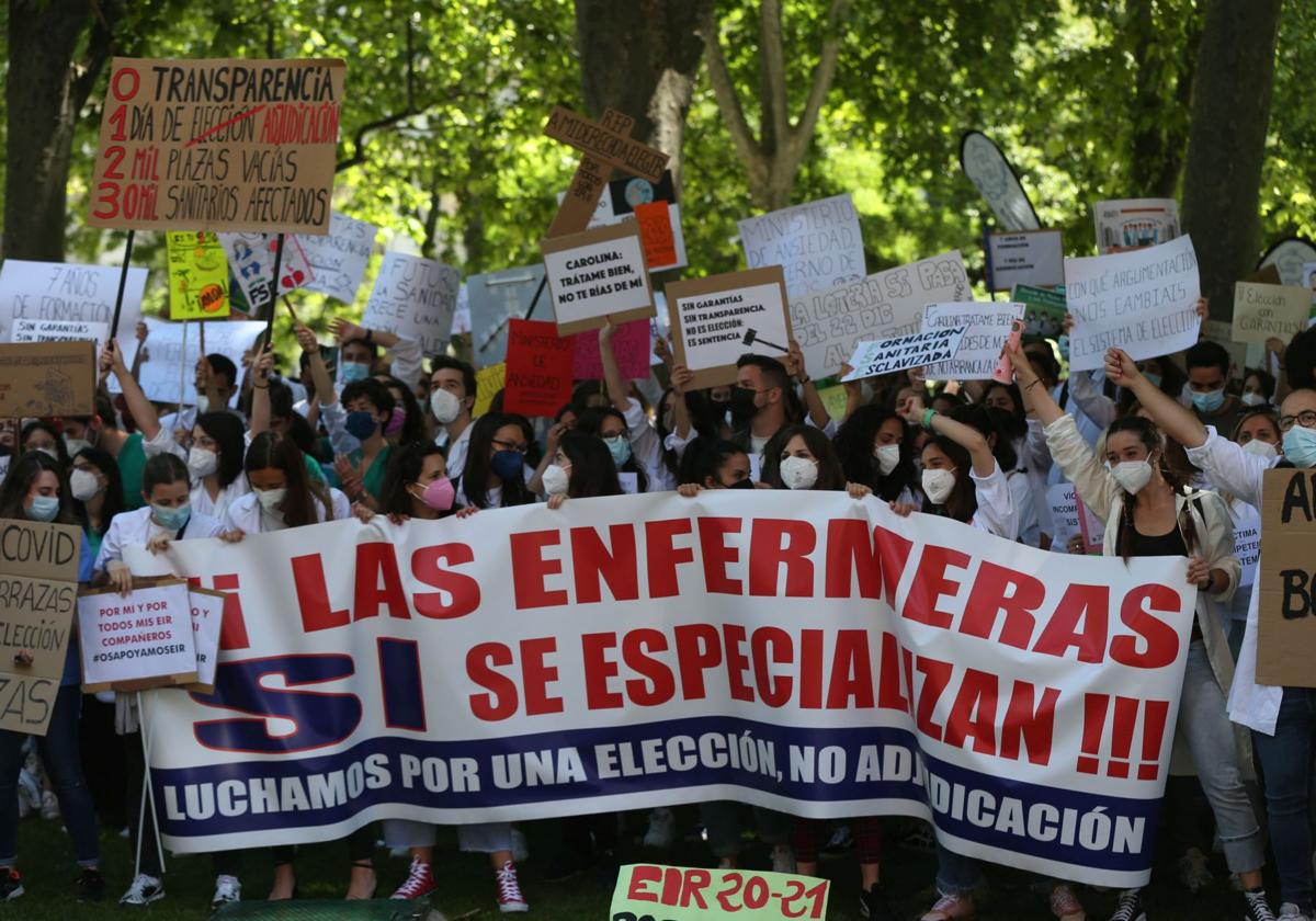 Cantabria ofrece 61.000 euros anuales a sus médicos MIR, 5.000 más que Euskadi
