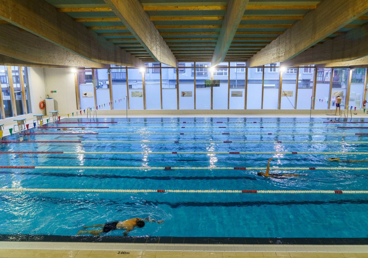 Las piscinas del polideportivo se cerrarán durante algo más de un mes por obras