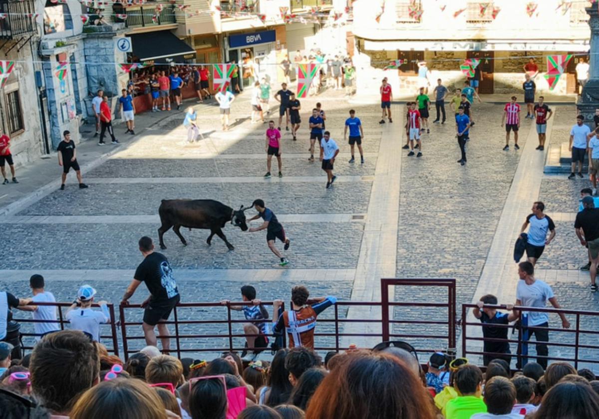Zabalik da Malen Jaiak iragarriko dituen kartela aukeratzeko lehiaketarako deialdia