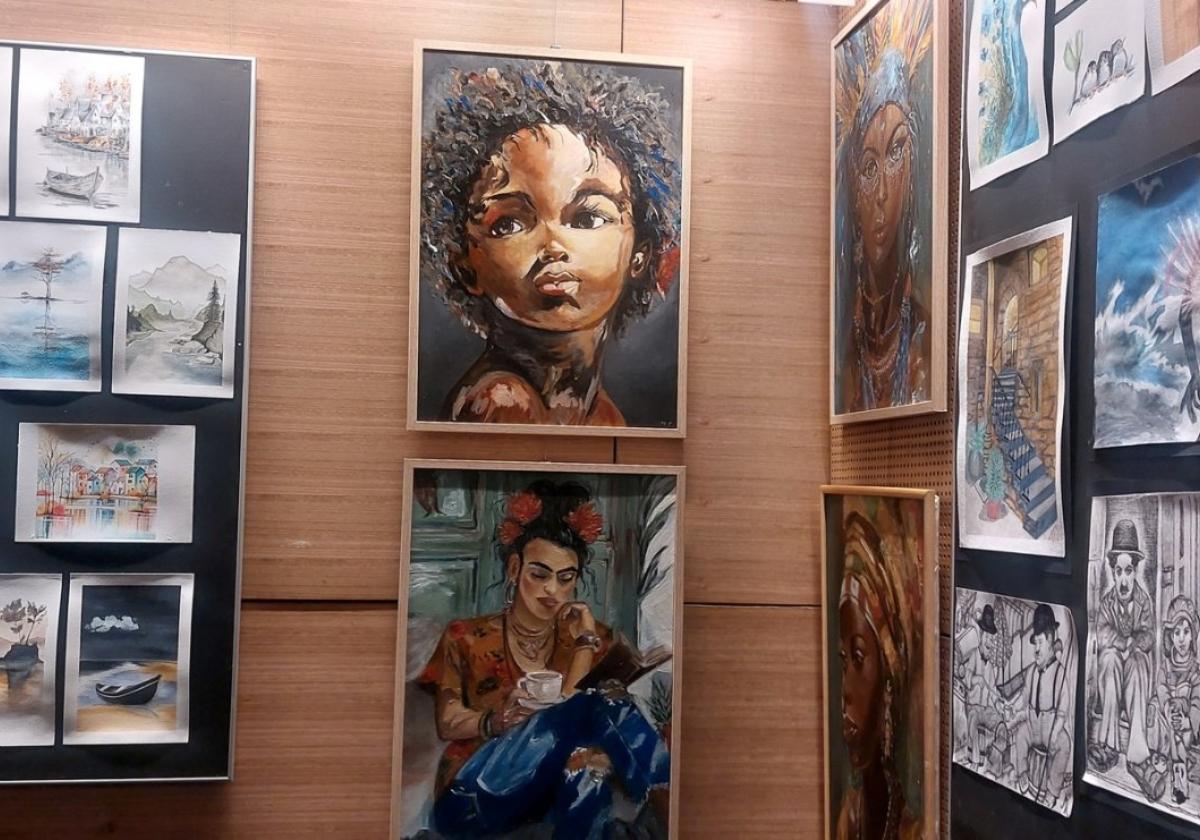 Arte eta Diseinu eskolakoen lanak, ikusgai