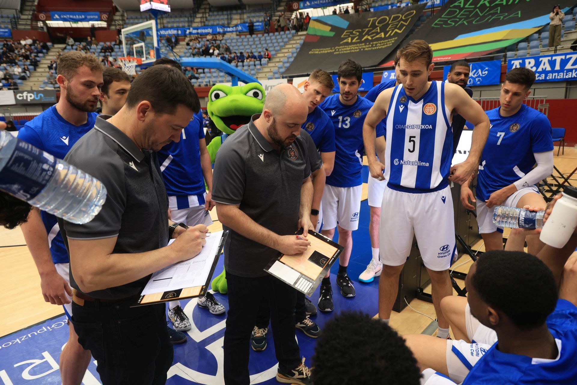 Las imágenes de la derrota del GBC ante el Burgos en Illunbe