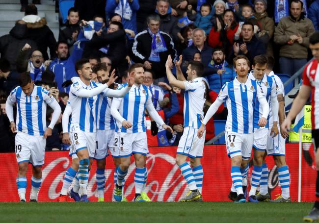 Temporada 18/19, 2 de febrero de 2019 Oyarzabal y Willian José adelantaron a la Real antes del descanso y Raúl García maquilló en los últimos minutos al aprovechar el rechace de un penalti.