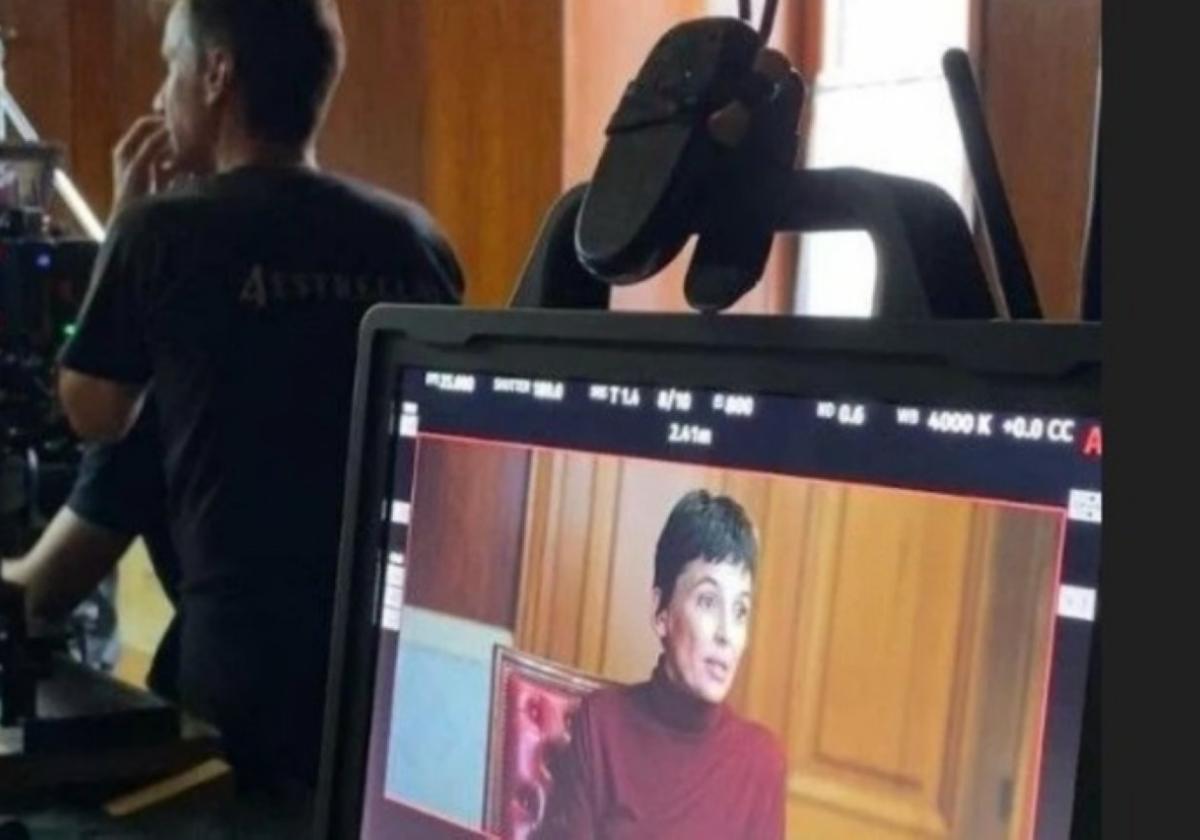 El rodaje de la serie 'Innato' llega al Ayuntamiento de Vitoria